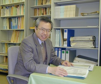 中島教授